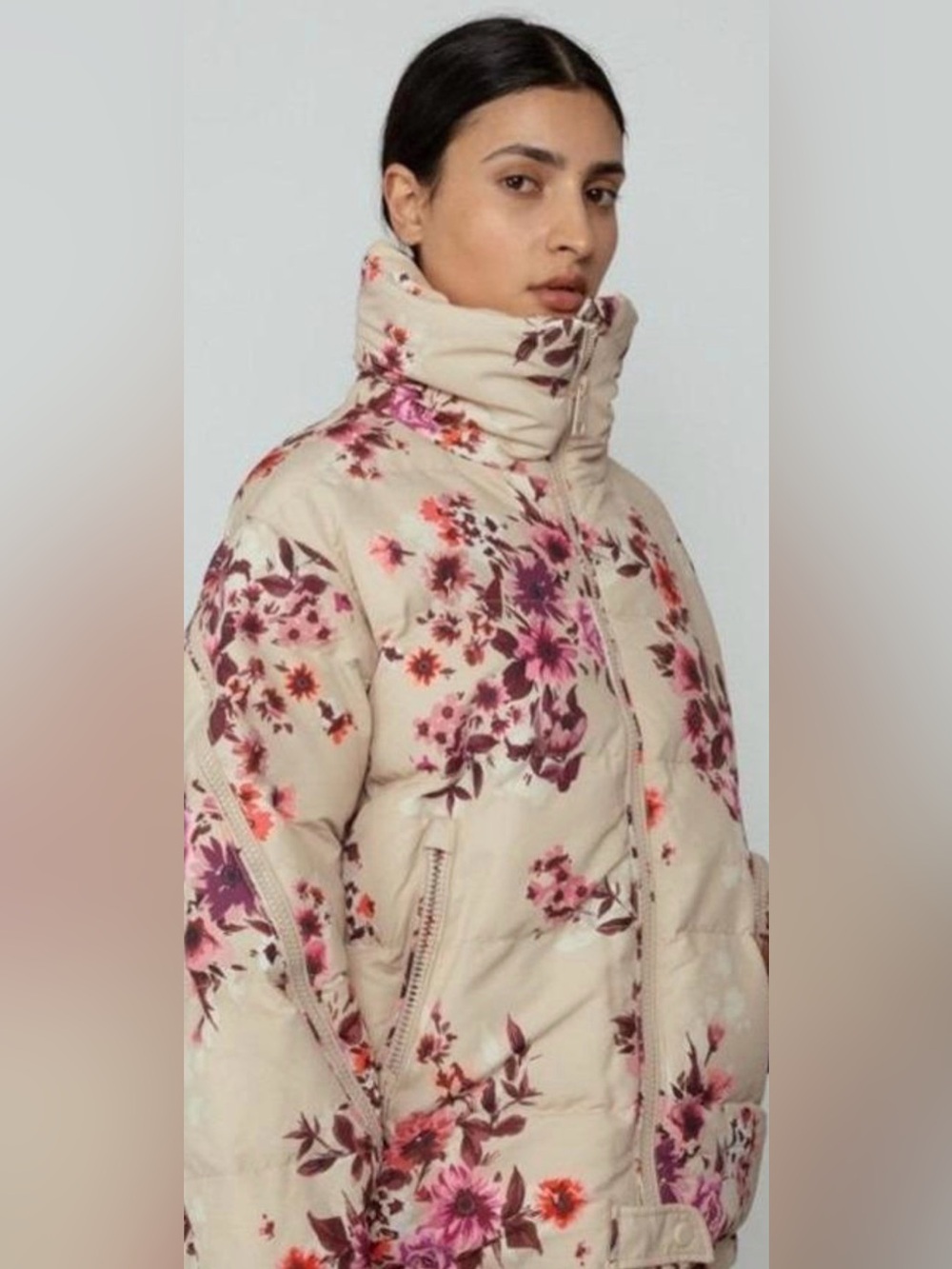 OOFWear NWOT Puffer Floral Jacket/Cape Medium